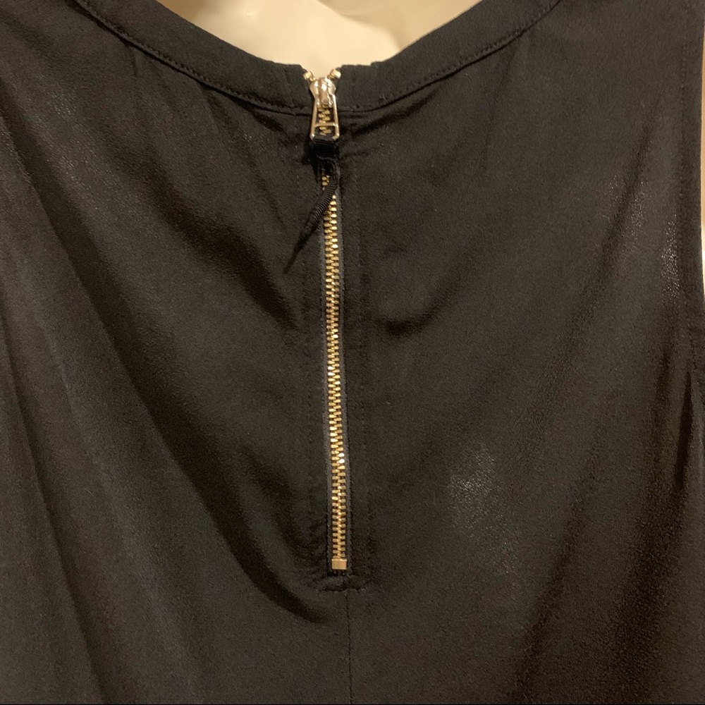Noir | Black Top with Mesh V Neck Detail | Size XS - Picture 5 of 5